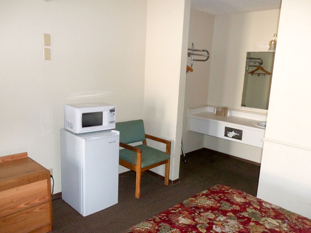 Executive Motel 2*